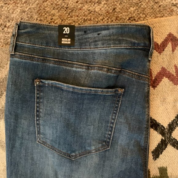 Love & Ledgend denim size 20, NEW with style tags. 3/4 length. slightly flaired - Picture 3 of 5